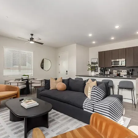 Macallister 1006-N Scottsdale-Bbq-Htd Pool-Views